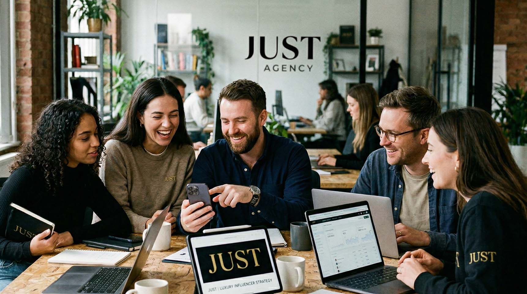 Illustration : Lancement collection été avec 12 créateurs